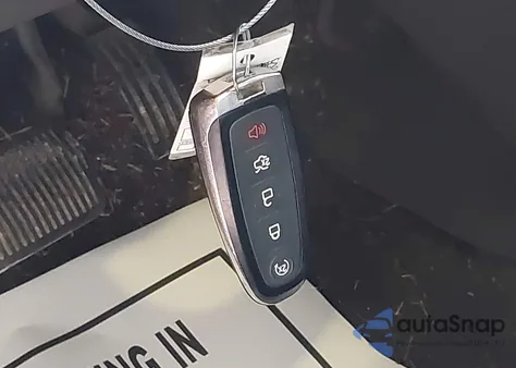 2013 Ford Focus Titanium z USA, uszkodzony, nr VIN 1FADP3J22DL150622